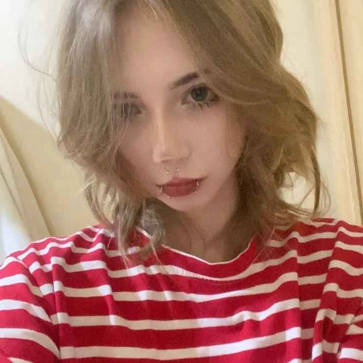 DaniGlow