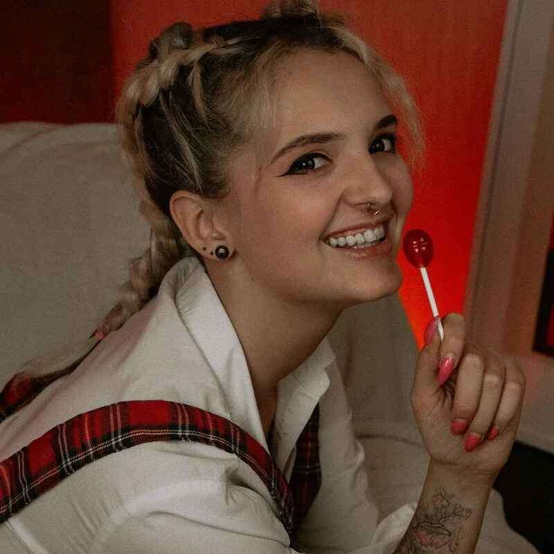 Cutie_Adelia