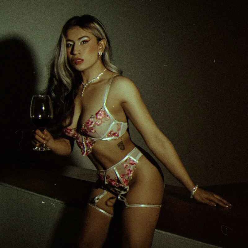 Alaia_Love77