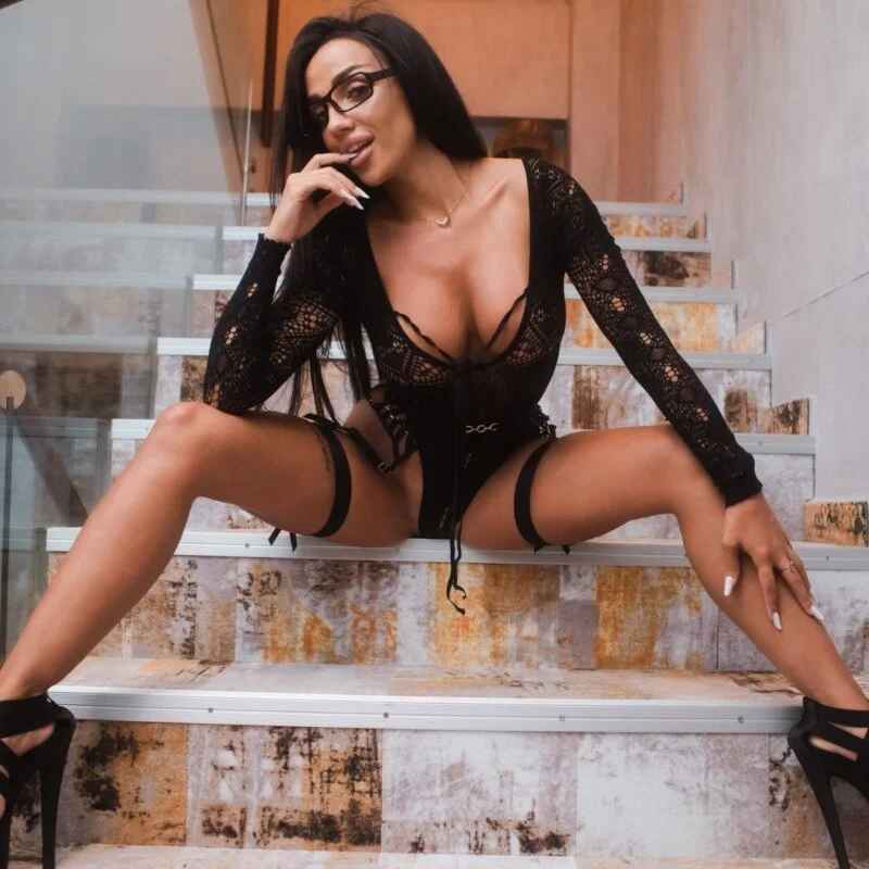 Erika_Bee
