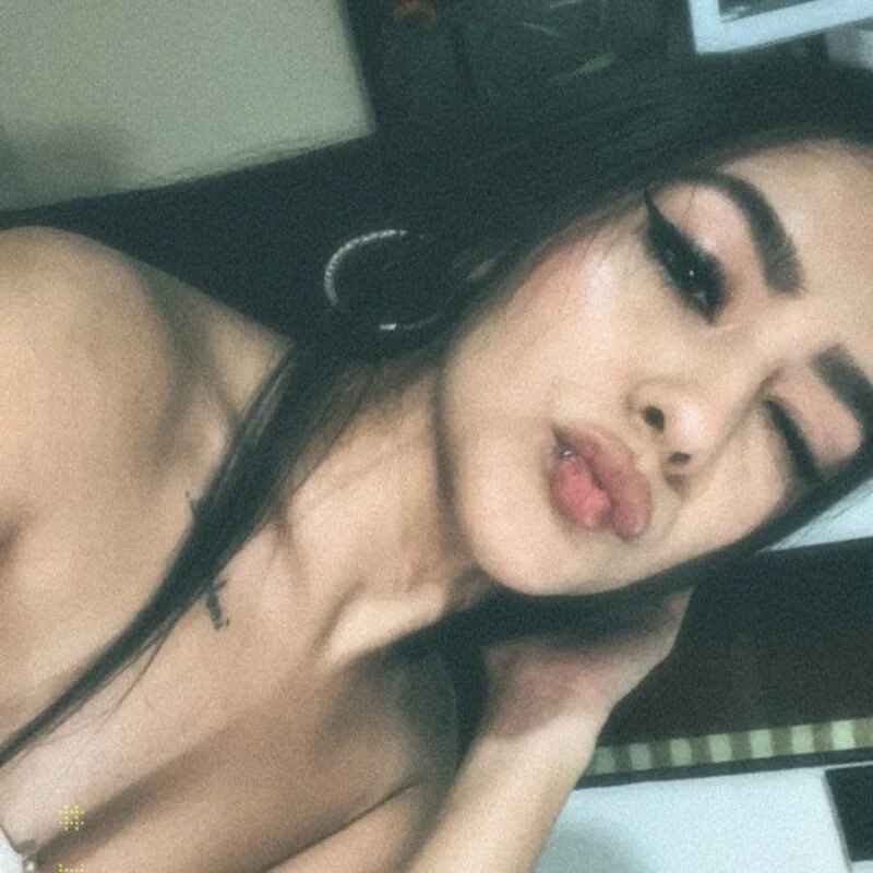 ZaraMonroe_