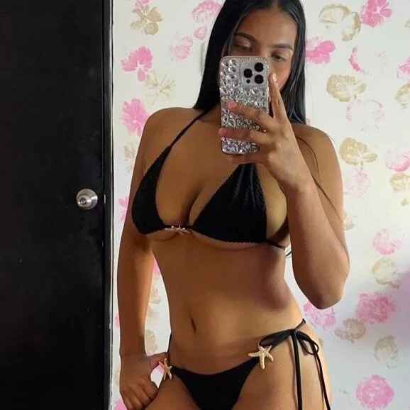 zoee_hamilton