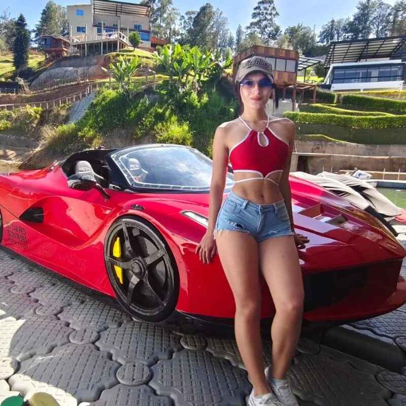 MilaWhitte