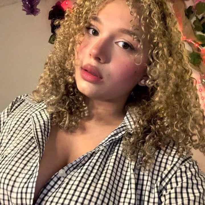 Esperanza_Gomez1