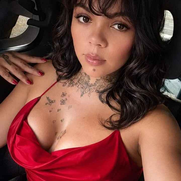 bellahot34
