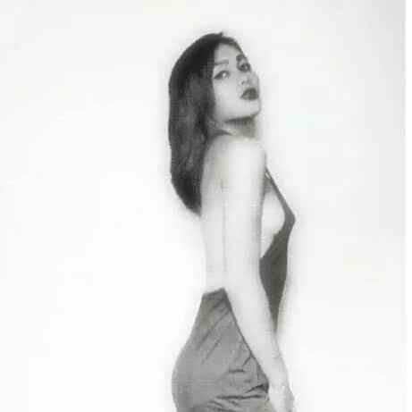 Sexy_UncutTrans