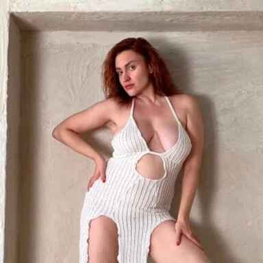 Kamilla_Hot