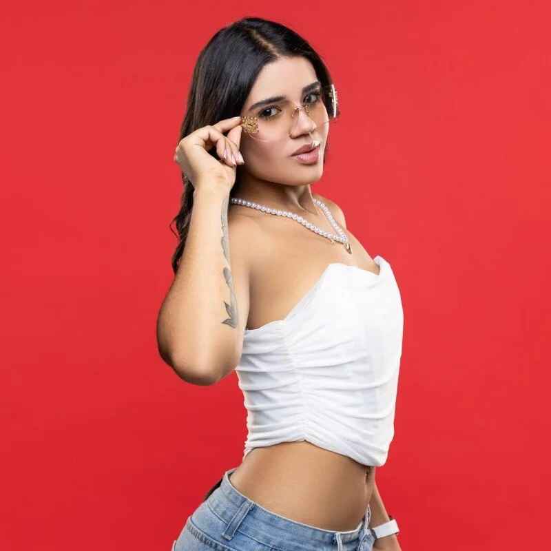 mia__gomex