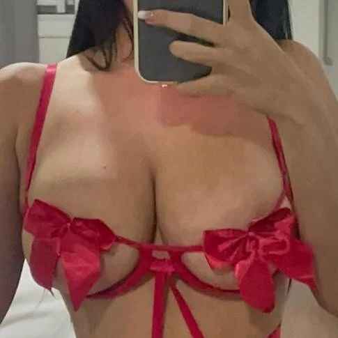 _bellascott__
