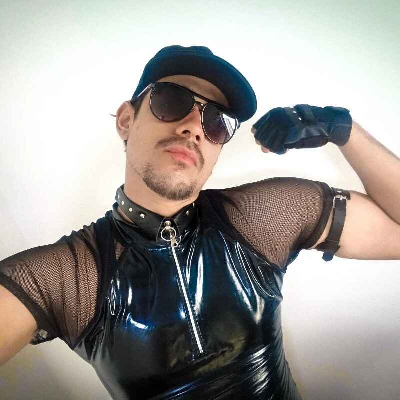 AdrianFoxx