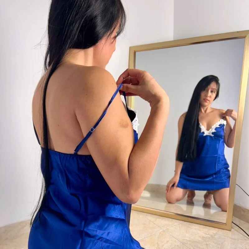 andrea_saenz04