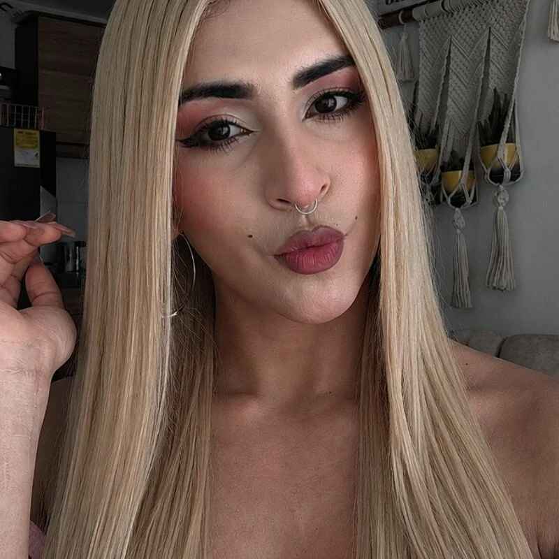 isa_fox_23