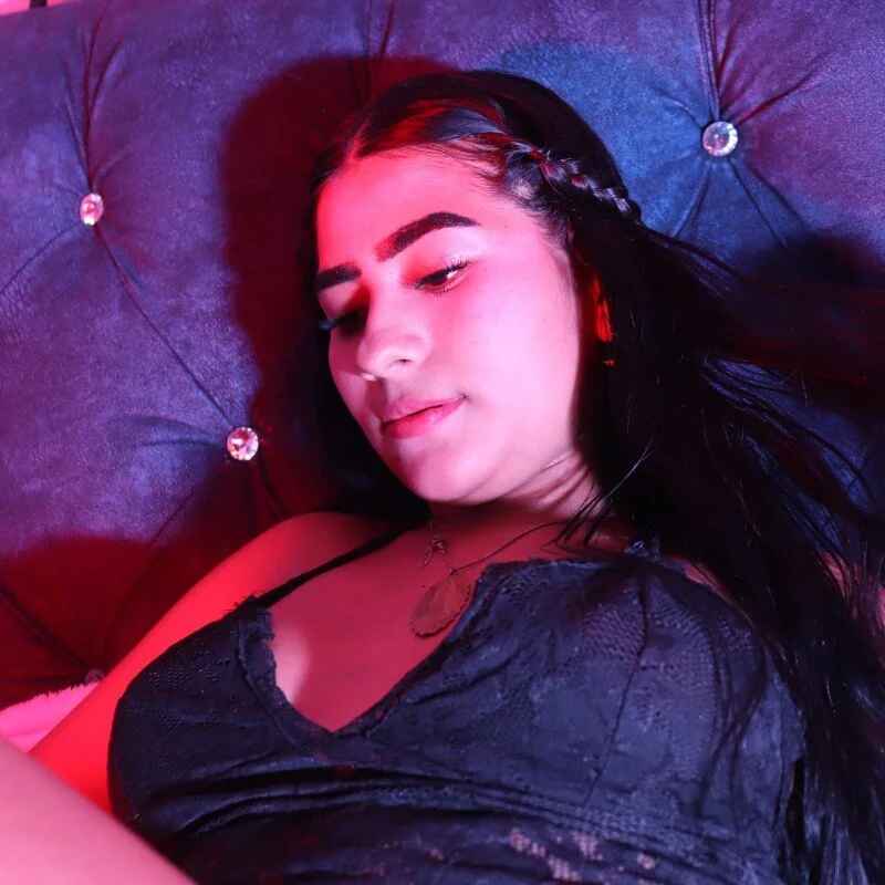 luna_Everly18