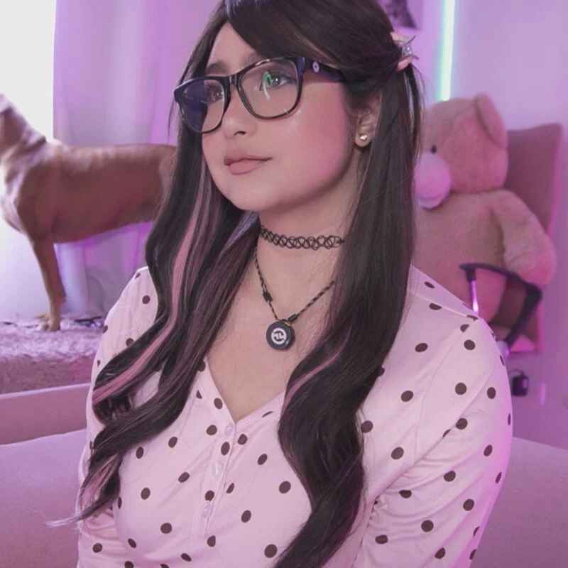 chokerbabydoll