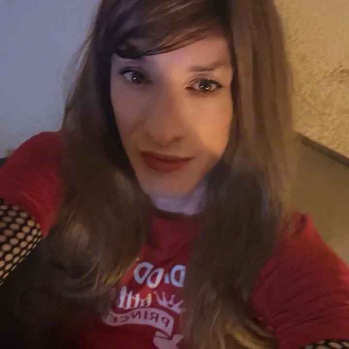 Chloesissygirl