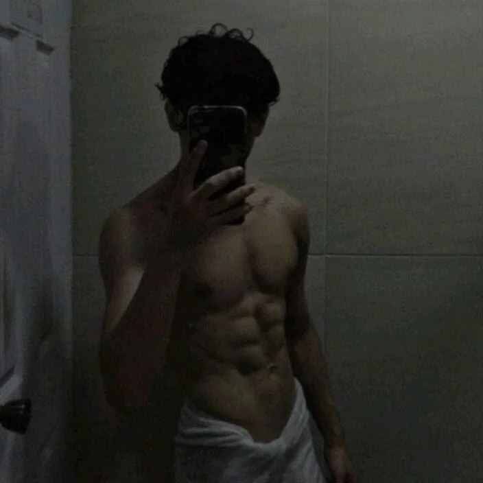 horny_boy102