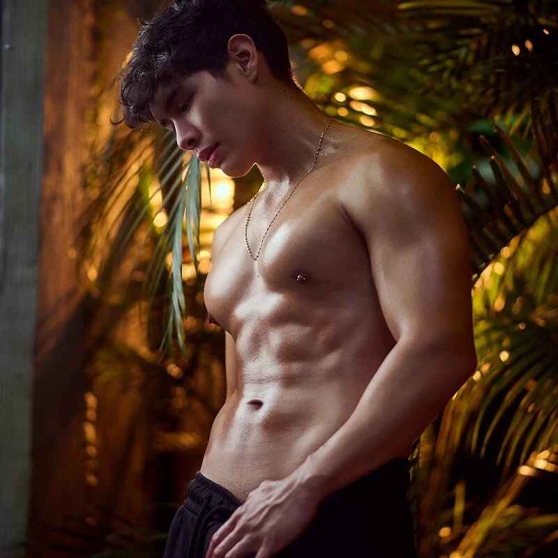 GrayAndrews