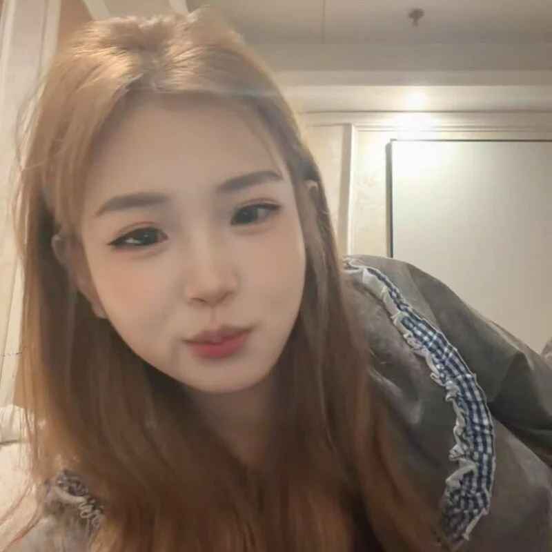 Clara-520