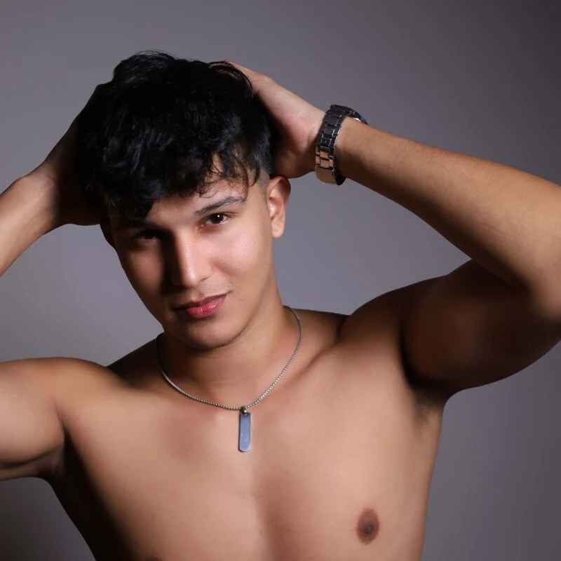Leo_Savage_