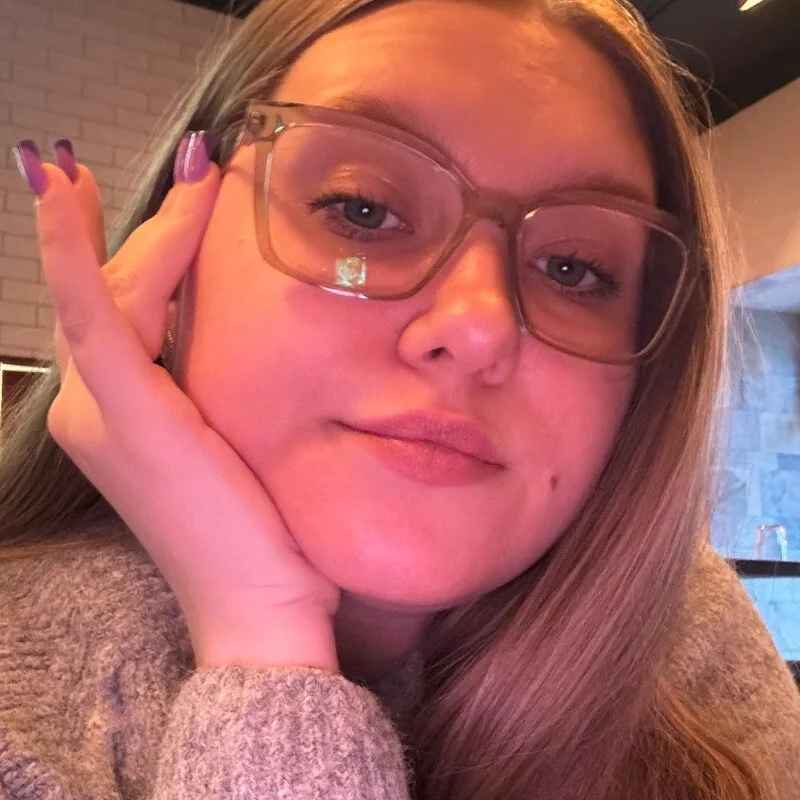 Alice_Dreamgirl_