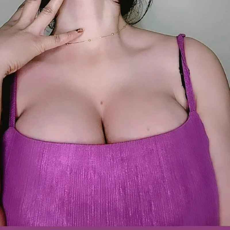 Anjuhotmodel