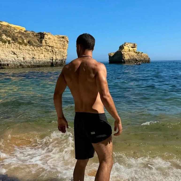 Theyoungcock