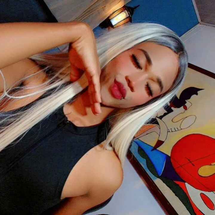 valeria_hornyy