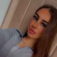 Chloewhiteex