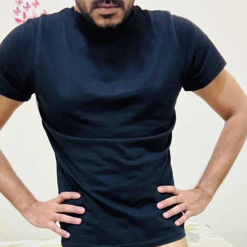 Hot_Boy8677