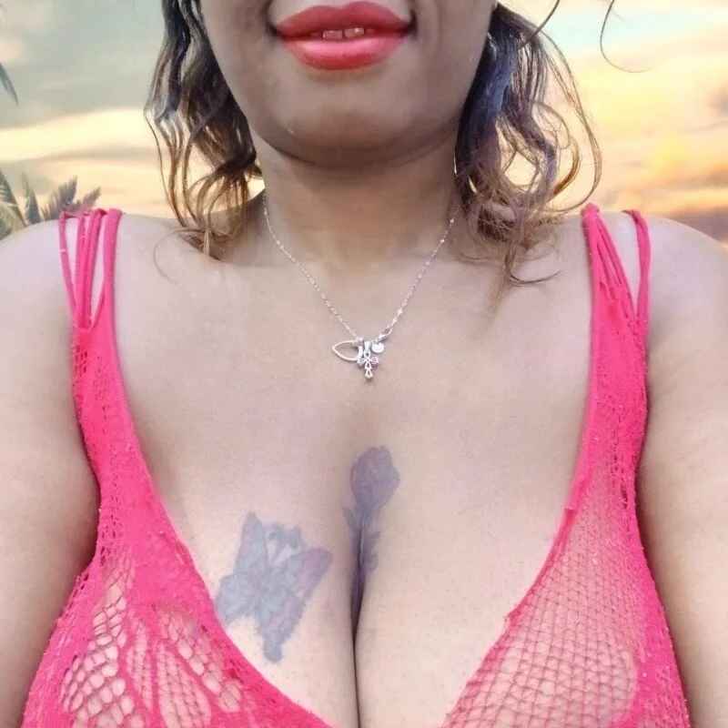 SEXYCHELSEA23