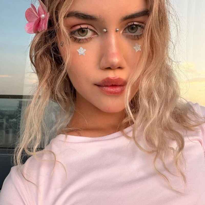 Mia_Syvelle
