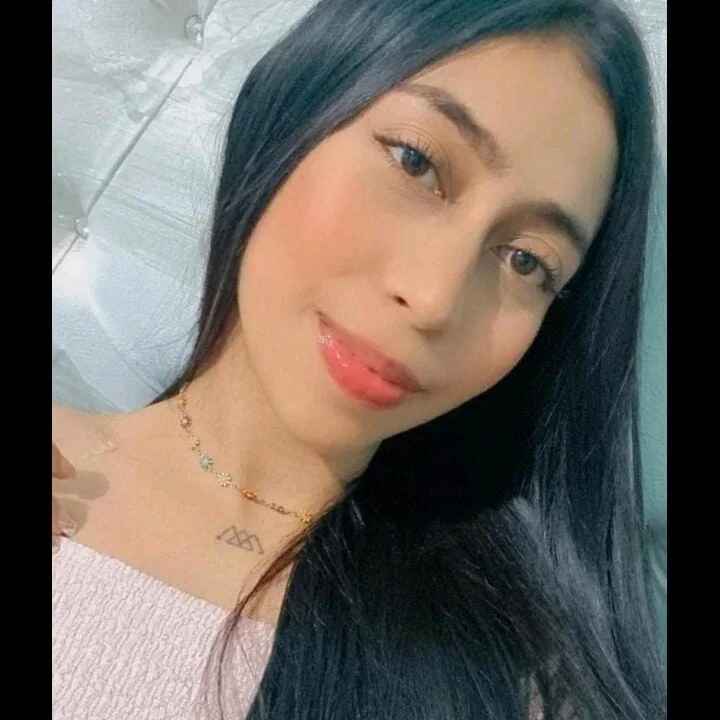 mia_violet__