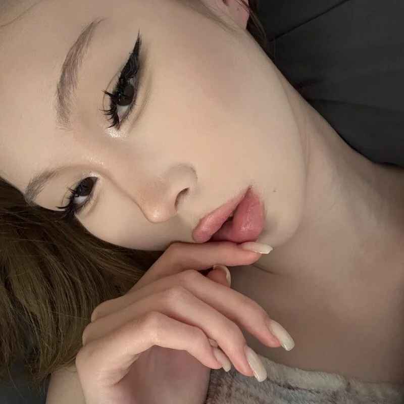 Scarlett_Mur