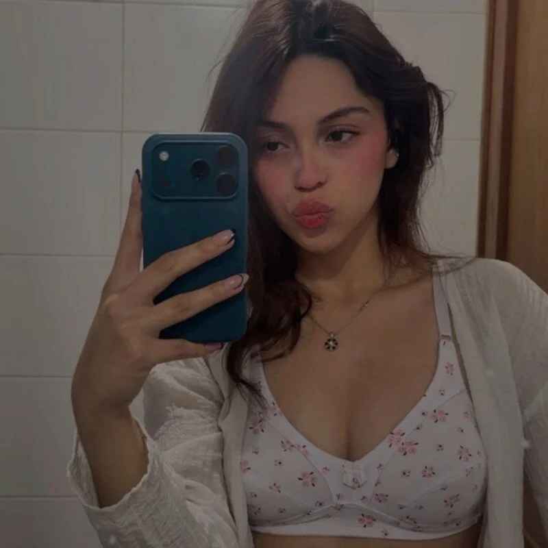 meghan20