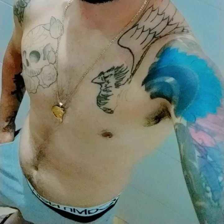 AK_Branquinho