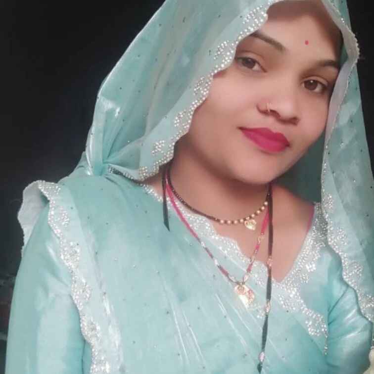 Hotbabhi143