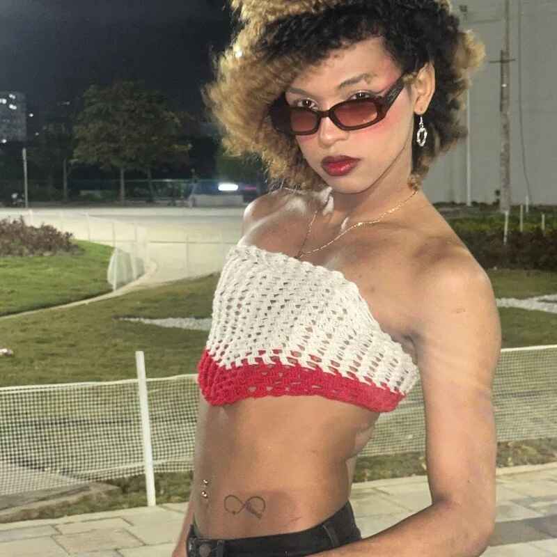 Elianishugecock