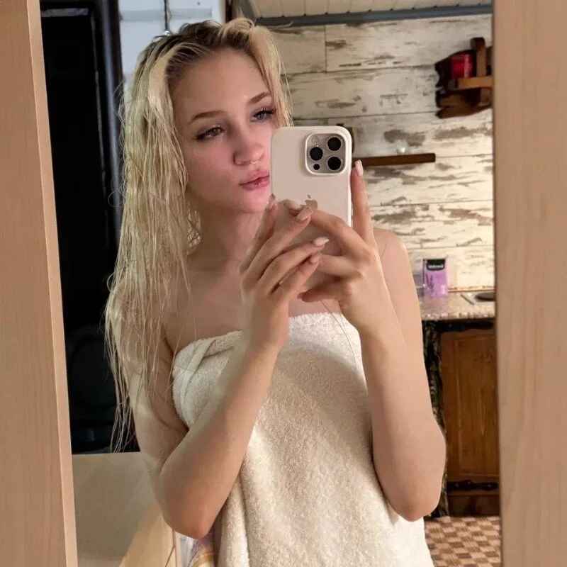 ChanelGlow