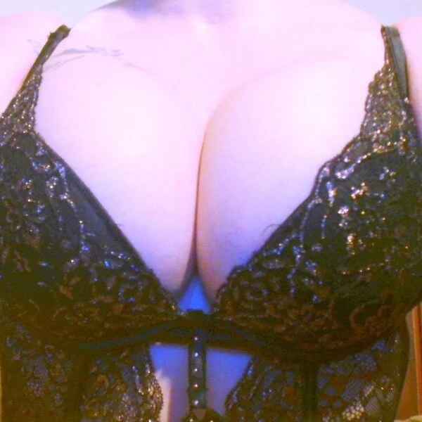 Aliceessencex