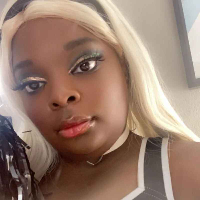 BlackVelvetxx29