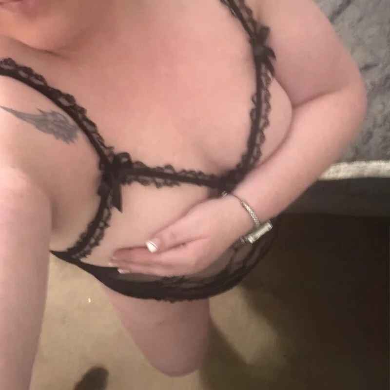 FreakOnALeash3261