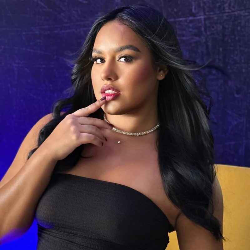 GiaGoldXXX