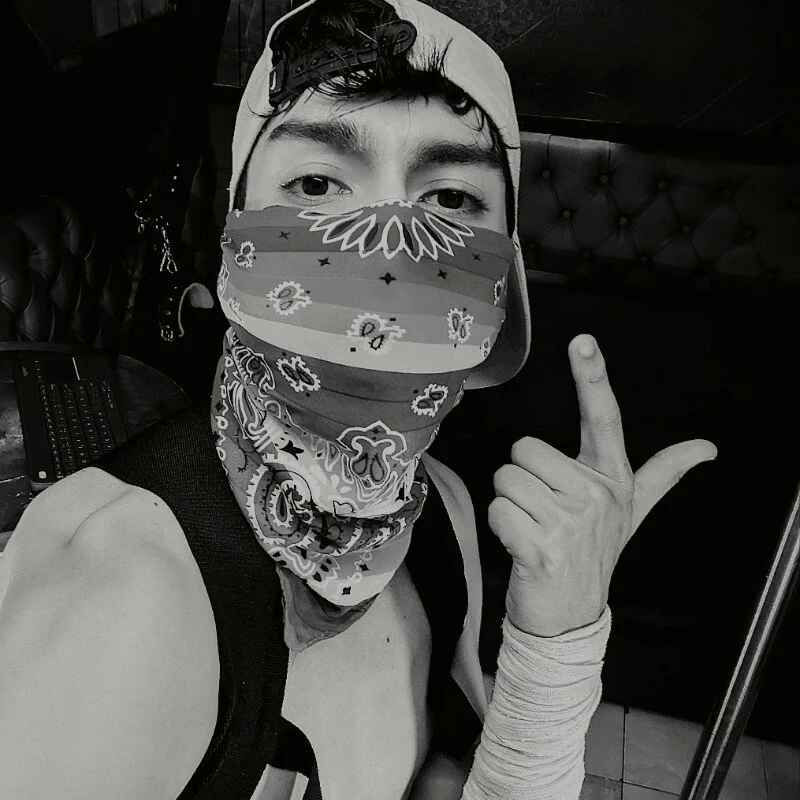 Jacke_Bless