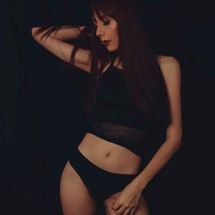 OLIVIAMISSY_02