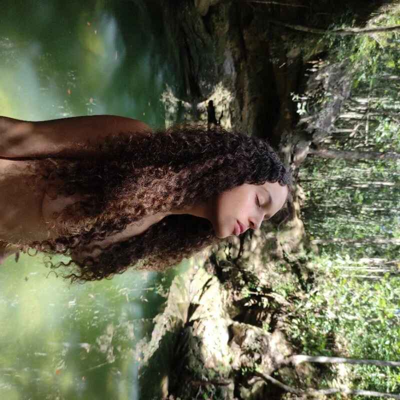 Rati_Curly