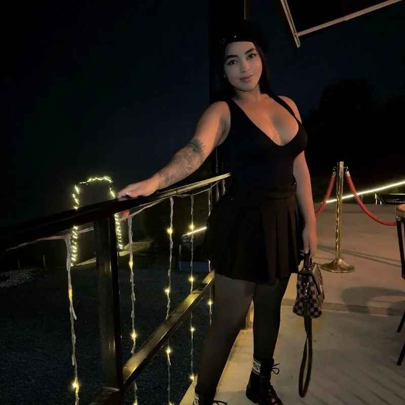 ximena_case