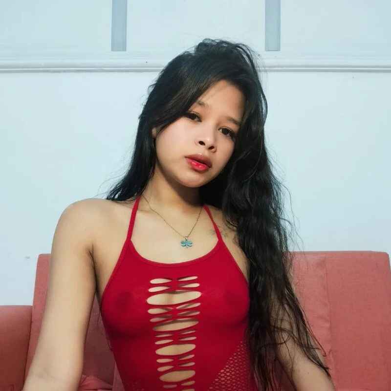 Vickyy_Cherry