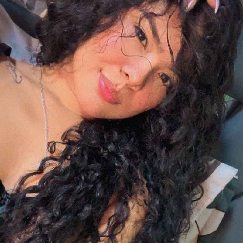 Zyara-Lourdes