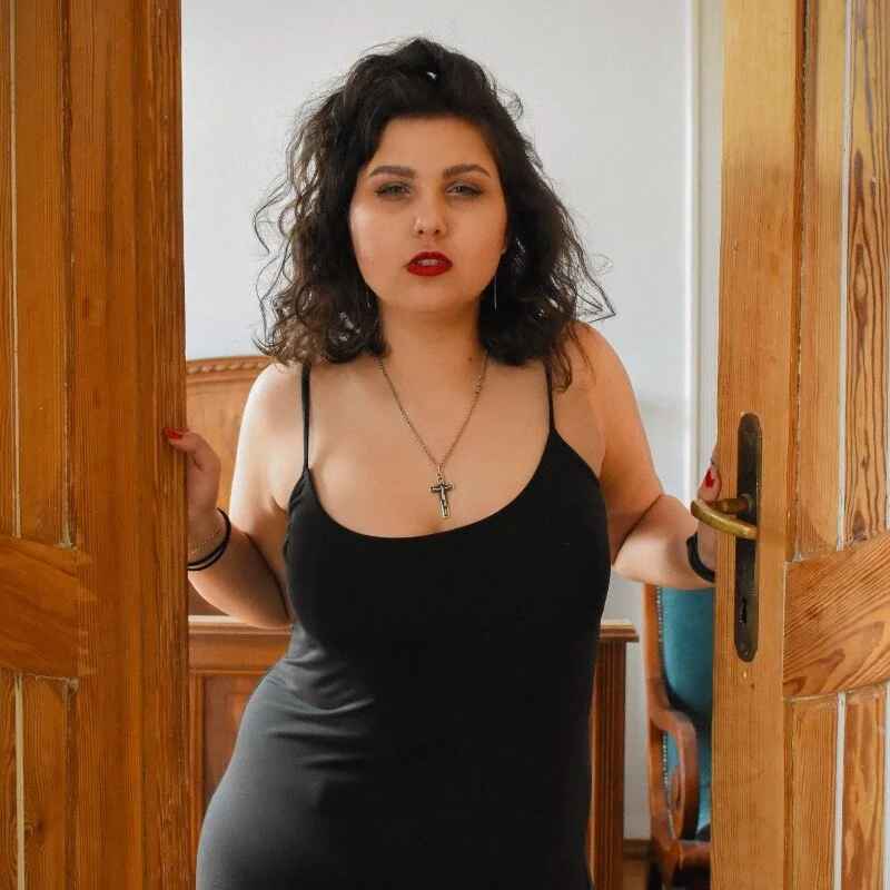 Angellamya