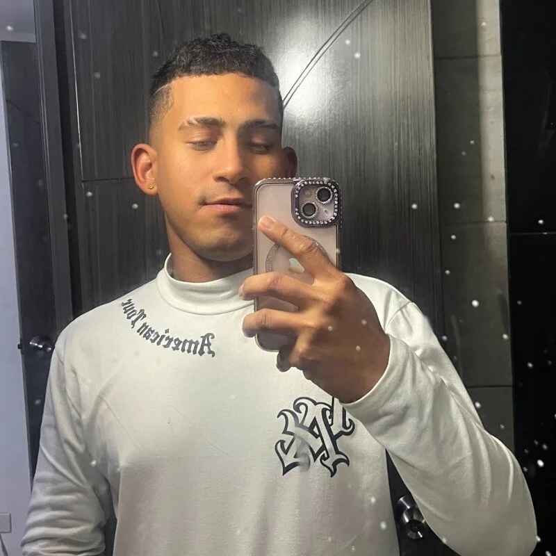 javiior04